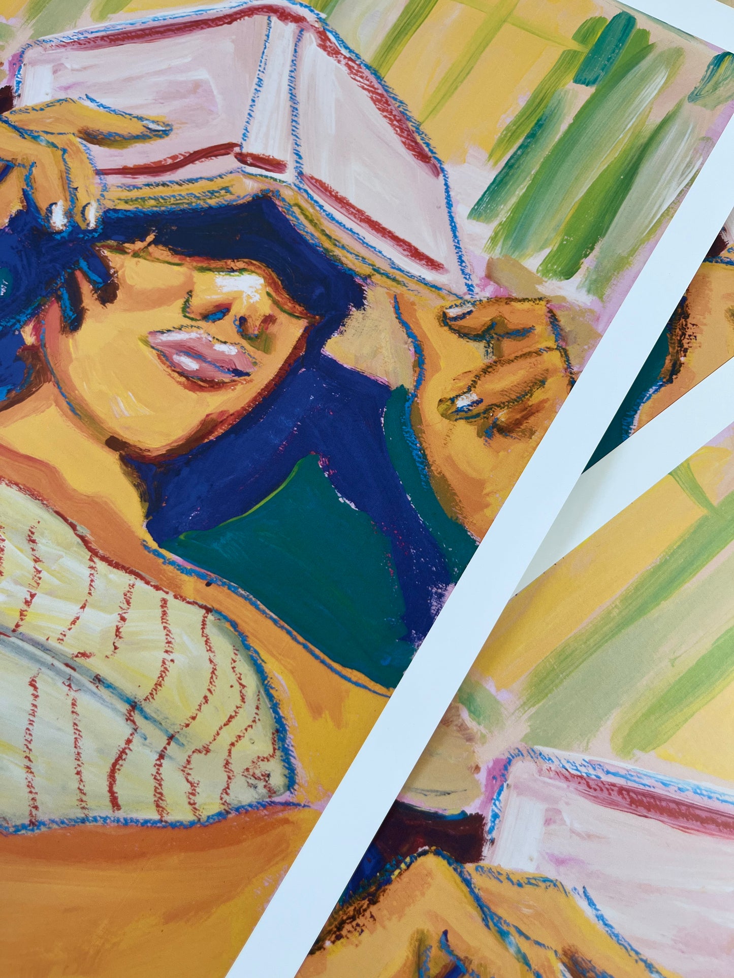 "Frau mit Buch 1" Kunstdruck